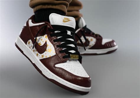 foot locker Nike dunks brown